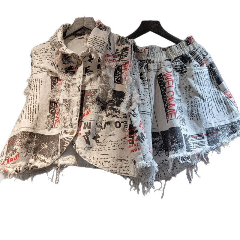 Chic Women Newspapers Letters  – Shorts Denim Frayed recenzja i cena
