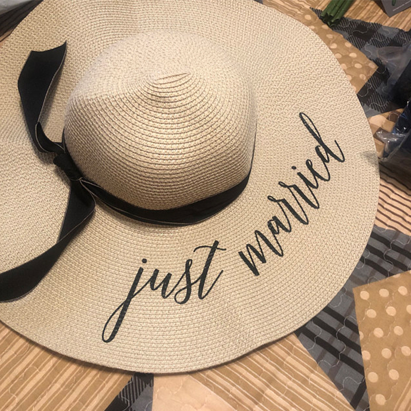 Personalized Custom Last Name  – Hat Floppy Wide recenzja i cena