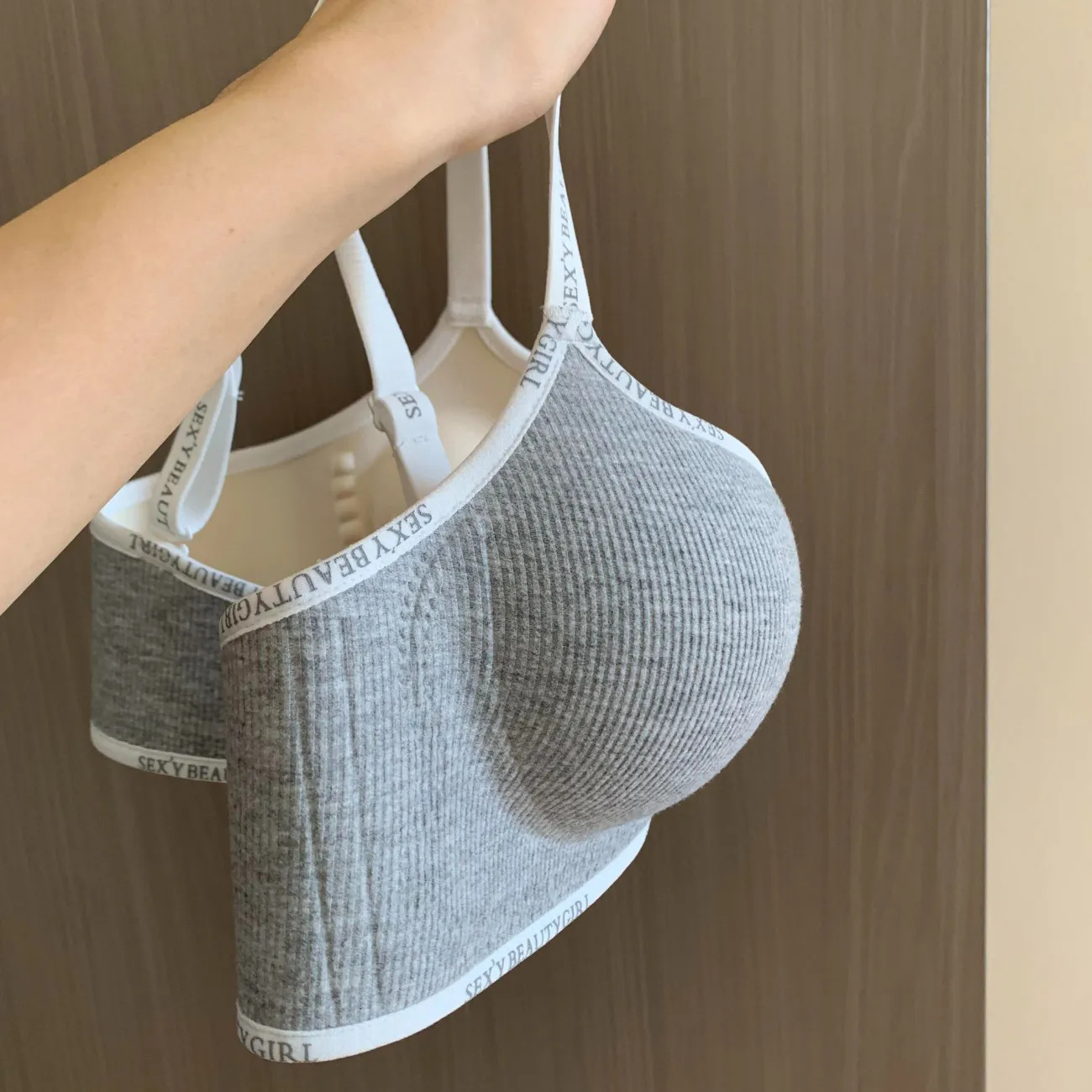 Sexy Seamless Women Sports Bra – Bralette Triangle Set recenzja i cena